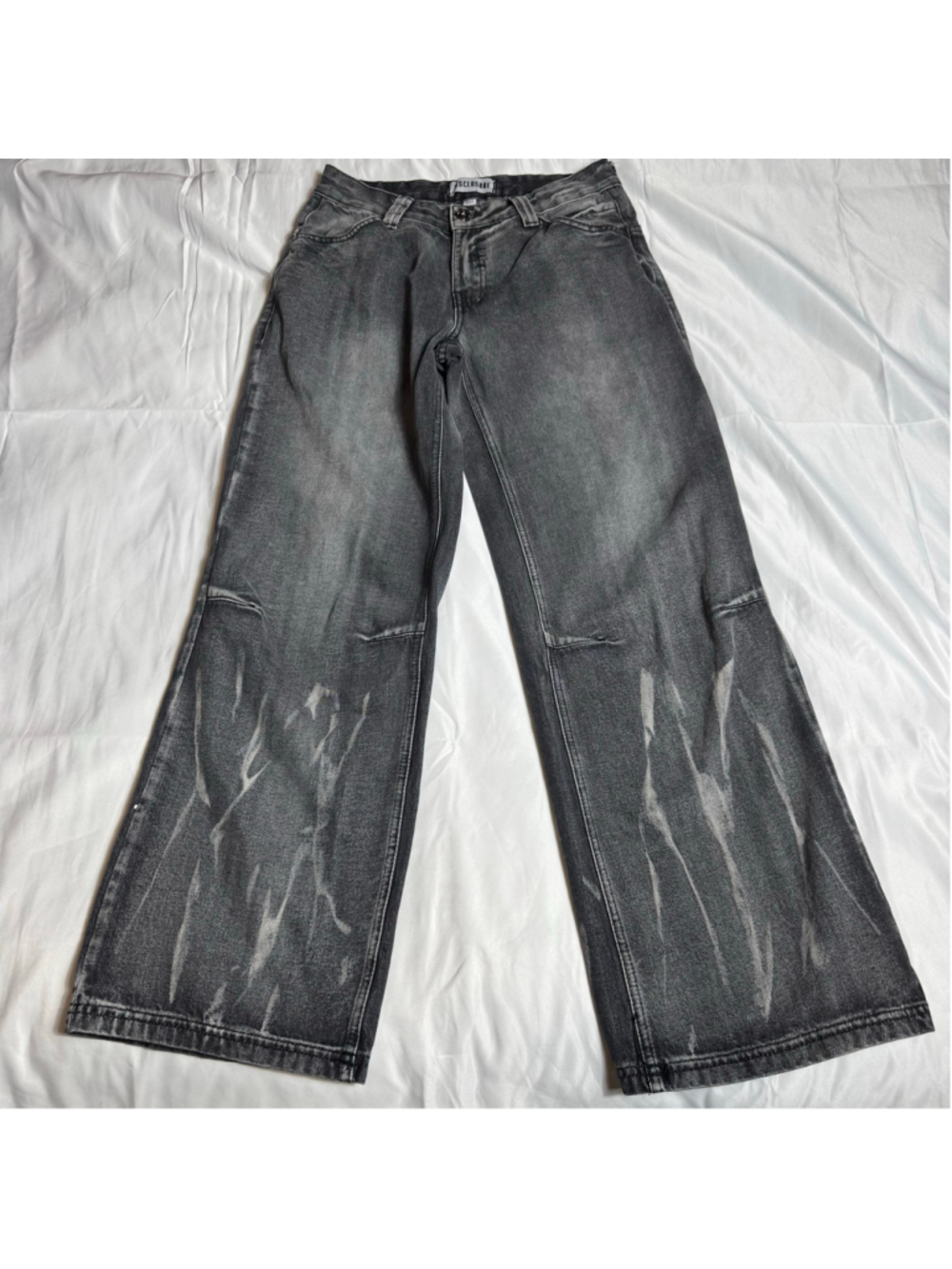 Women's Disclosure Wide Leg Jeans Size 5 Black White Angel Wings